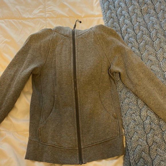 Gray Lulu lemon scuba hoodie zip up - Picture 1 of 3